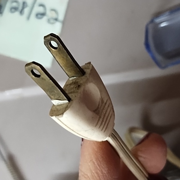 Old Vintage REMINGTON DeLUXE Electric Shaver in Original Box - Picture 9 of 13